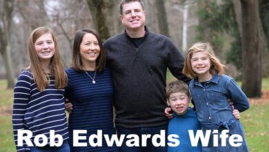 Rob Edwards Wife